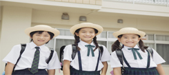 小學(xué)生寒假冬令營(yíng)指出父母要改掉自身的壞習(xí)慣
