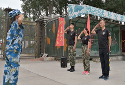 費(fèi)用高昂的北京西點(diǎn)軍事冬令營(yíng)為何能舉辦15年？