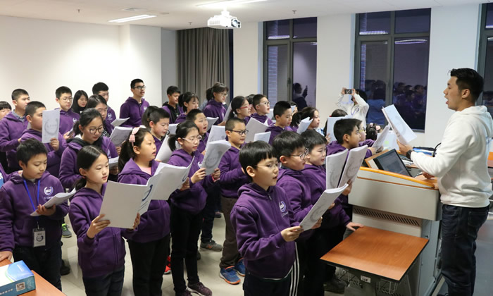6天，600個核心發(fā)音配套單詞，100個地道常用句型，1000個地道日常句子