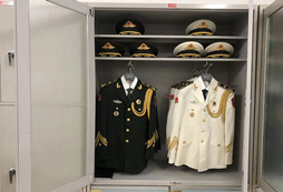天津小學(xué)生儀仗隊(duì)體驗(yàn)軍事冬令營，踢出最響亮的正步