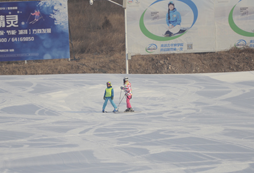 2020北京滑雪冬令營專為6-16周歲青少年提升滑雪技能