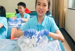 杭州小學(xué)生科技冬令營，專業(yè)外教授課，做實(shí)驗(yàn)練口語