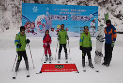 滑雪還要到北方去？武漢神農(nóng)架滑雪冬令營從今年起說：“NO”！