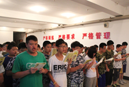 初中生為什么要參加英語冬令營呢？