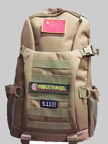 書包.jpg